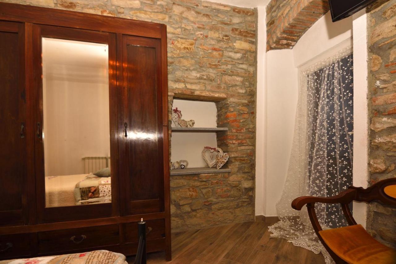 Il Borgo Del Castello Cremolino Exterior foto